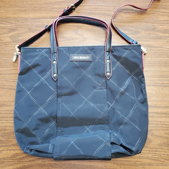 Vera Bradley Bags Vera Bradley Black Crossbody Bag Poshmark